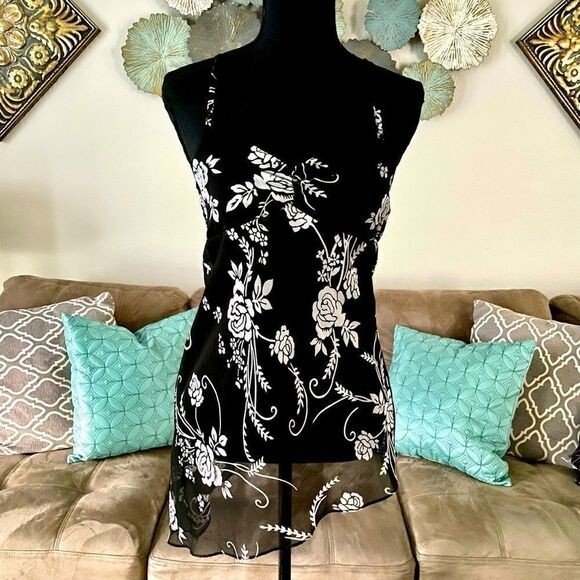 EUC Asymmetrical Halter Top  - Picture 1 of 4
